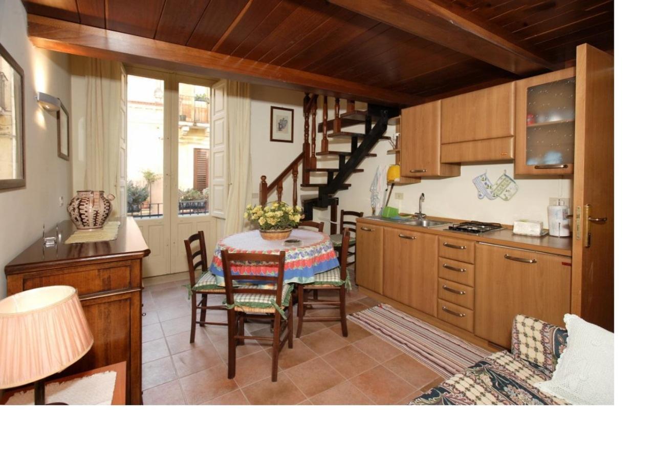 Apartment Central 4 Таорміна Екстер'єр фото